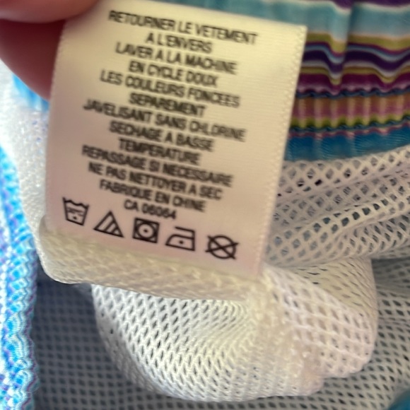 Bugatchi Blue and Yellow Swim Trunks size large - Picture 7 of 9